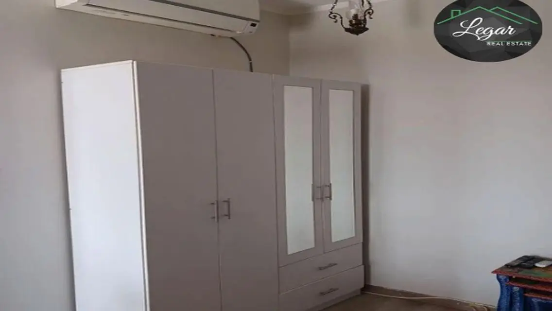 شقة فاخرة في بالم باركس بسعر مغري