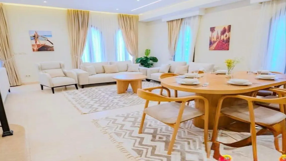 Luxurious Home with Fabulous Amenities for Sale