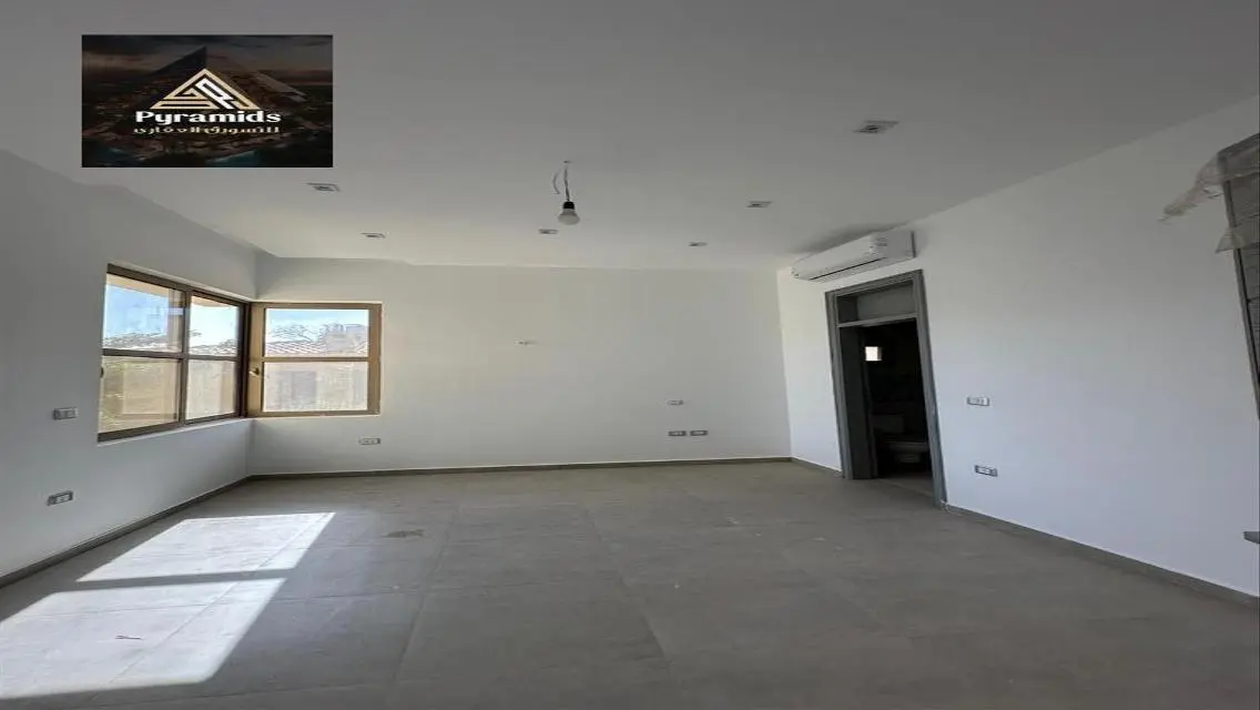 Luxury Apartment with Private Garden in a Quiet Area