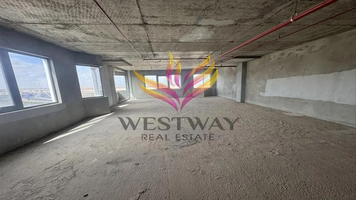 Luxury Apartment for Sale with Expansive Space