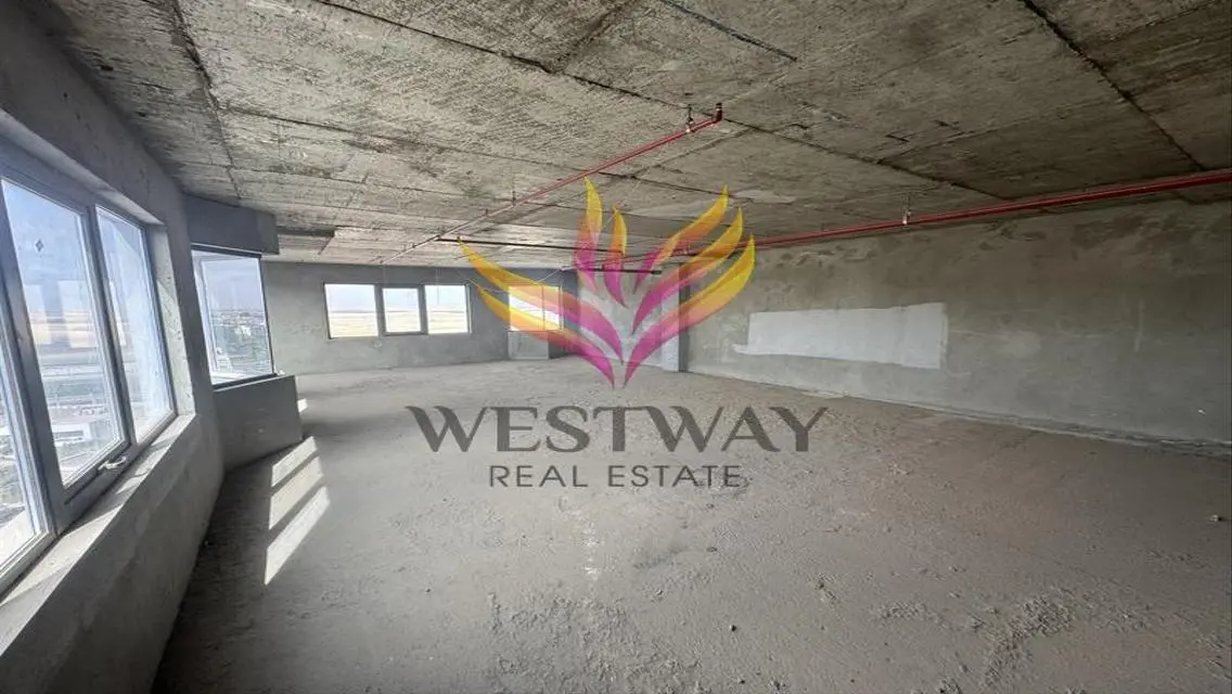 Luxury Apartment for Sale with Expansive Space