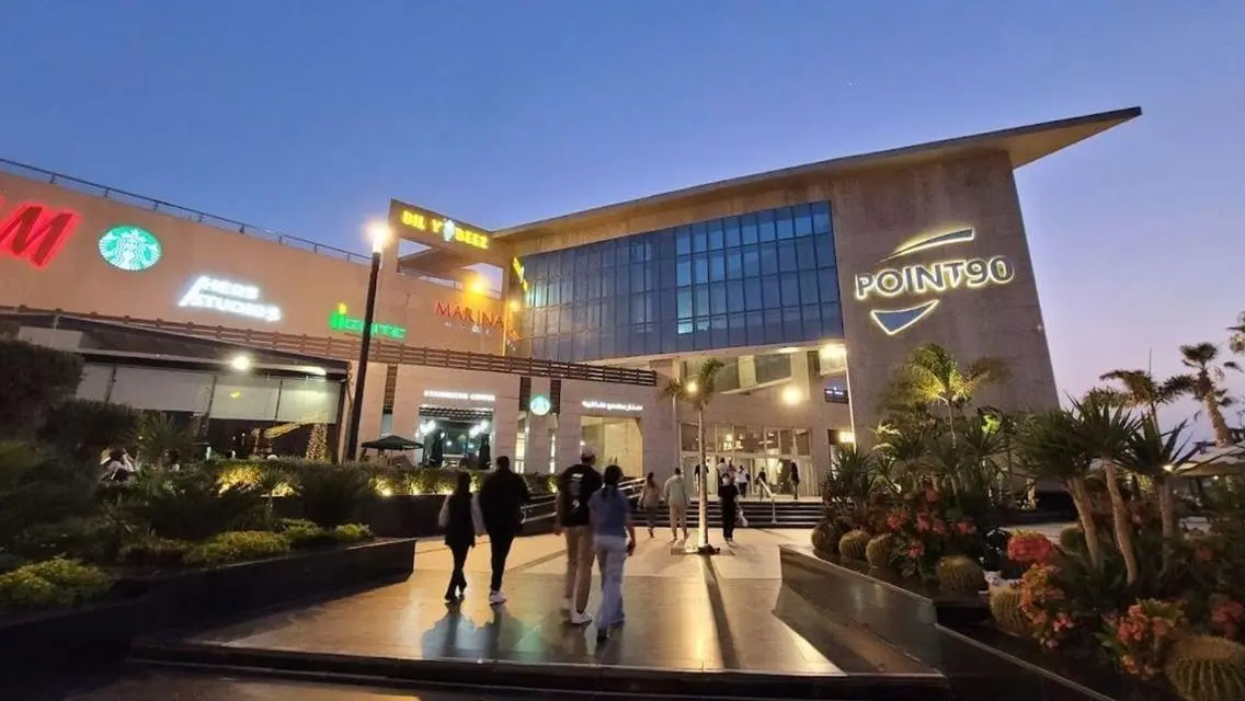 Luxurious Apartment Near Main Landmarks - 185-AUC