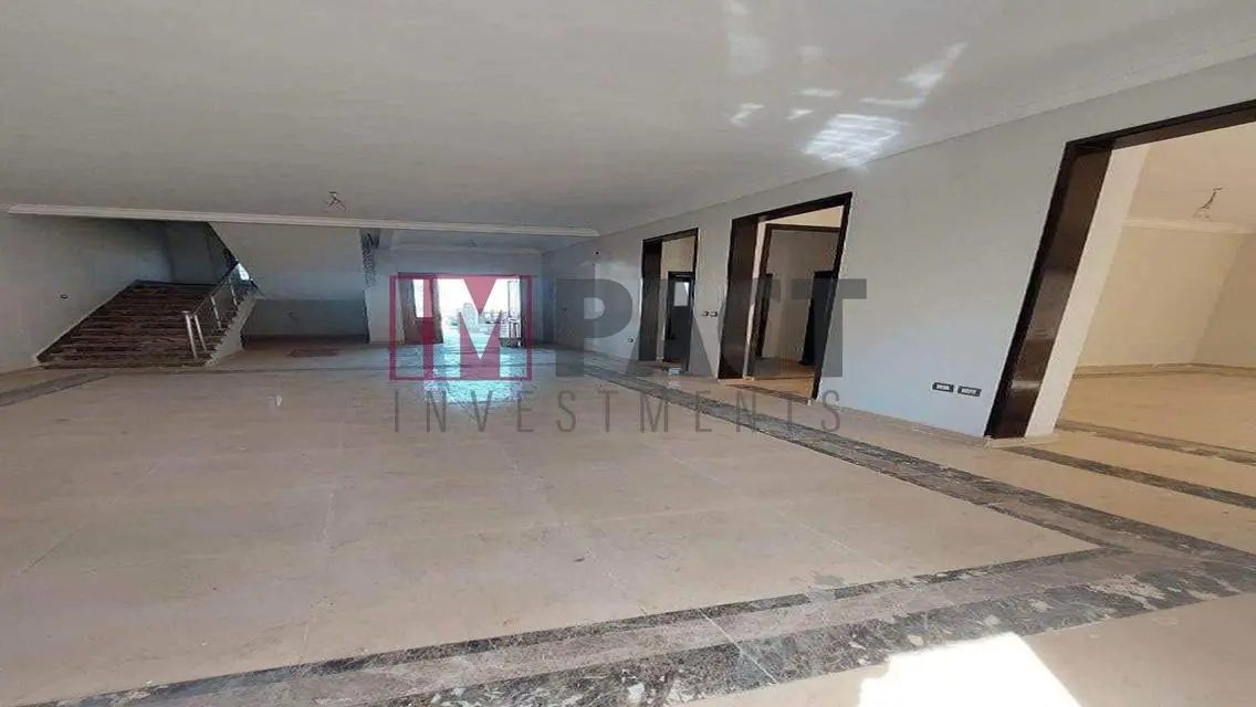 Luxury Villa for Sale with Private Pool and Garden