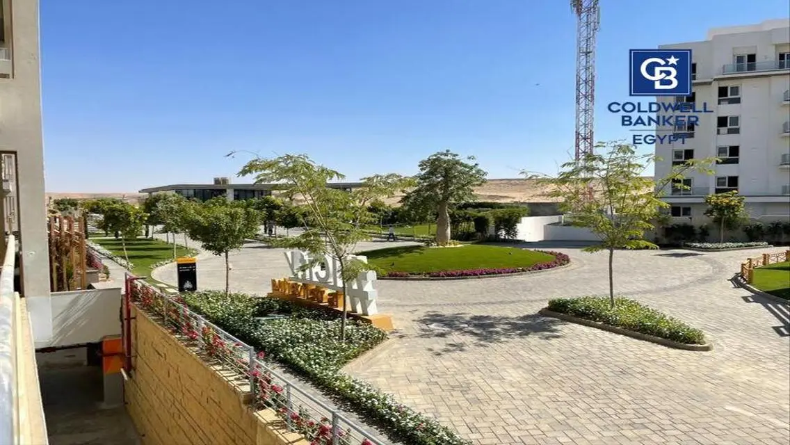 Luxury Apartment in Mountain View Icity 6
