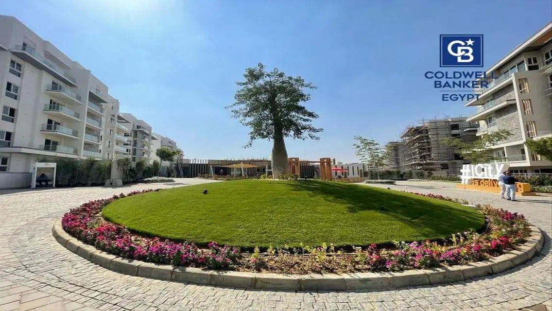 Luxury Apartment in Mountain View Icity 6