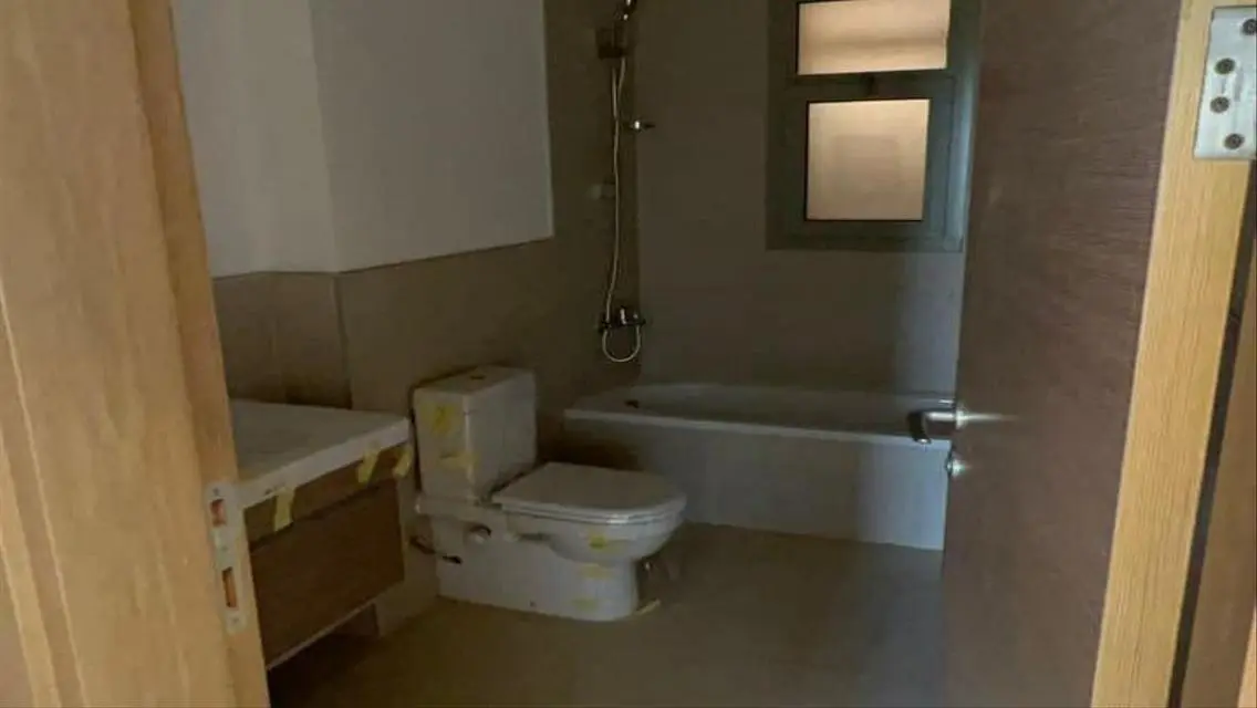 Luxurious Villa for Sale with Spacious Amenities