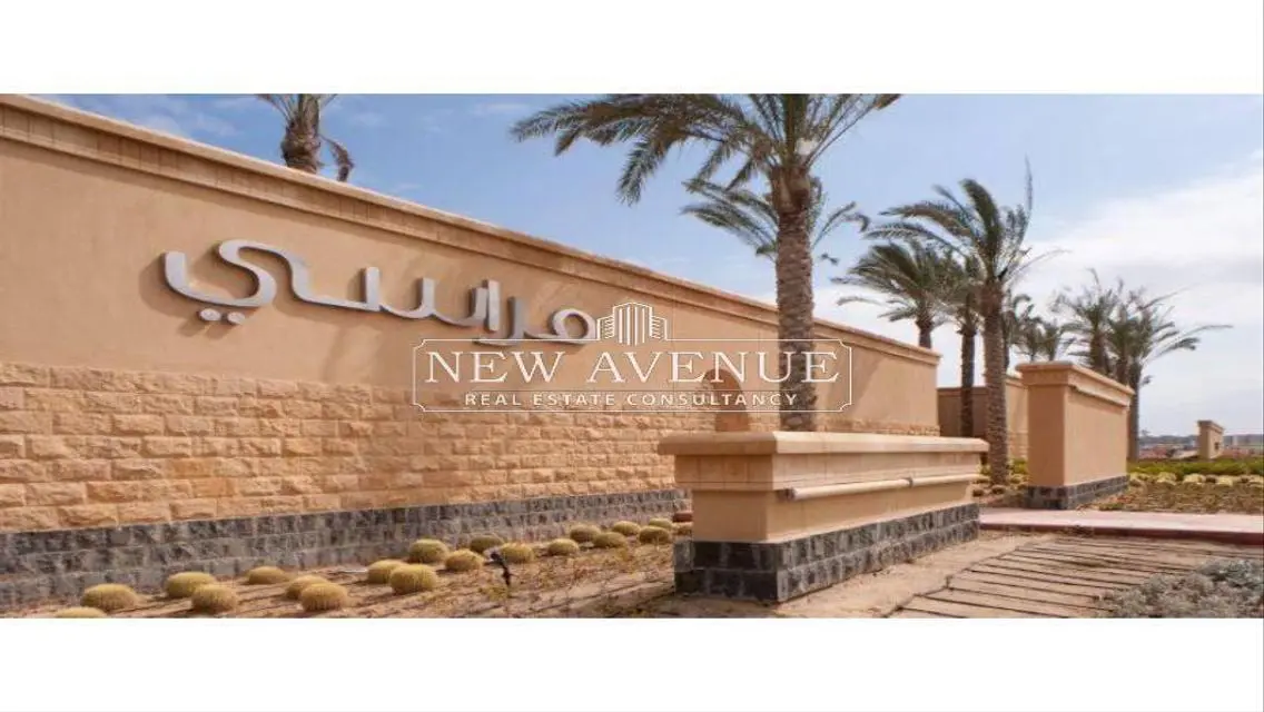 Luxurious Home with Private Garden and Health Club in the Heart of the City