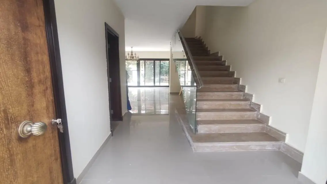 Luxury Apartment for Rent with Full Amenities