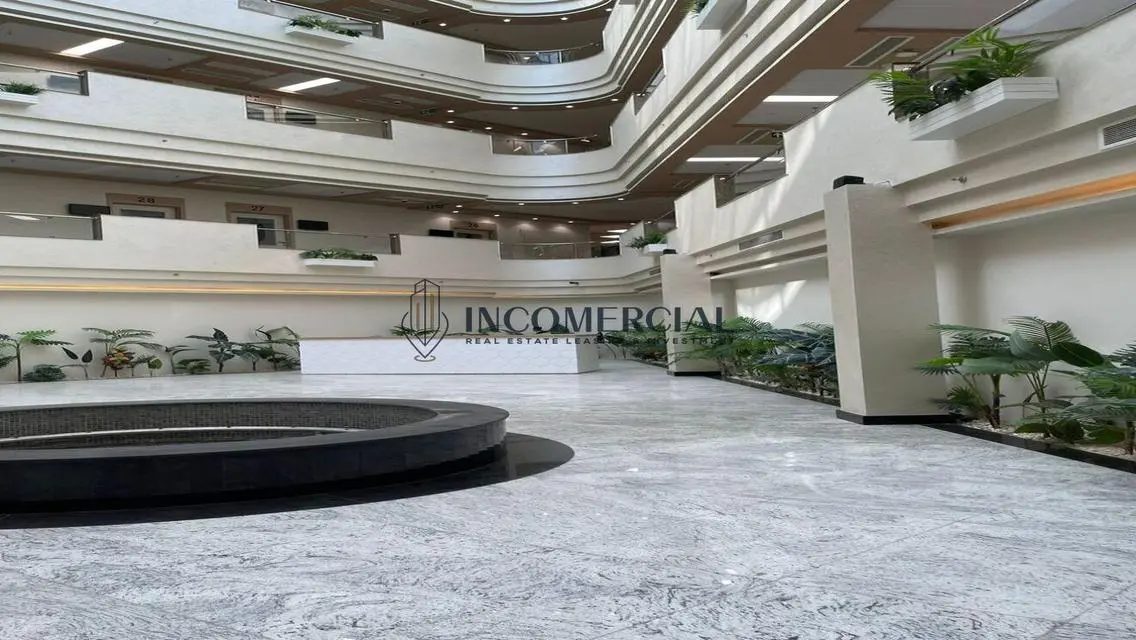 عقار بمساحة متر مربع متاح للبيع