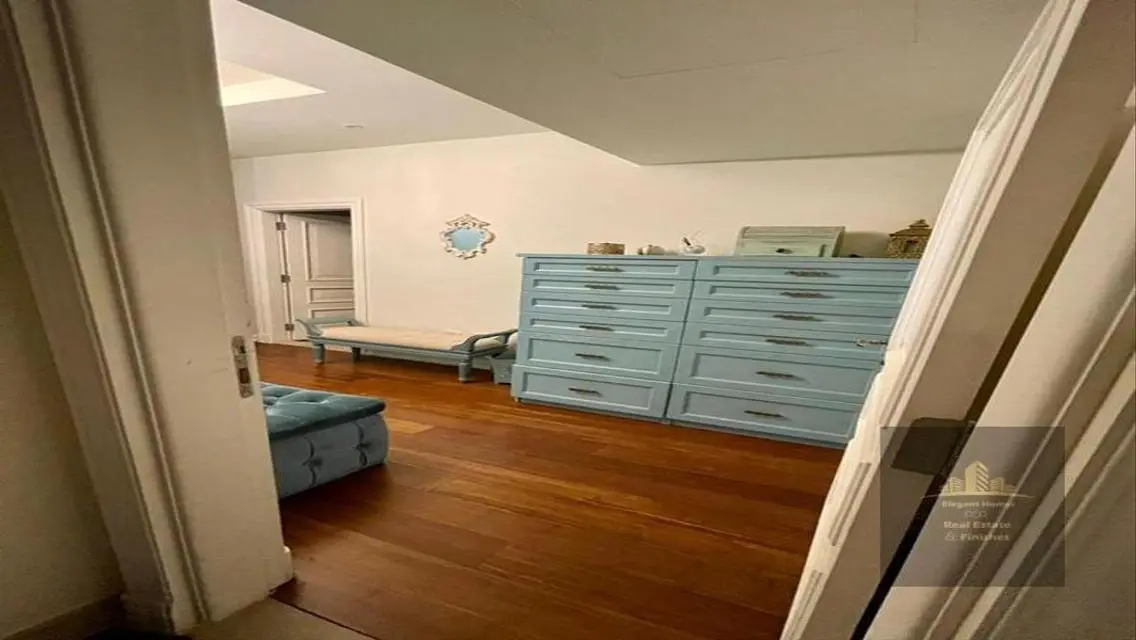 Modern Apartment with Superior Amenities