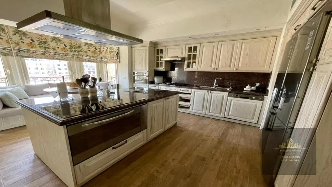 Modern Apartment with Superior Amenities