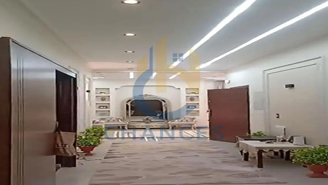 شقة فاخرة للبيع في فرصة عقارية