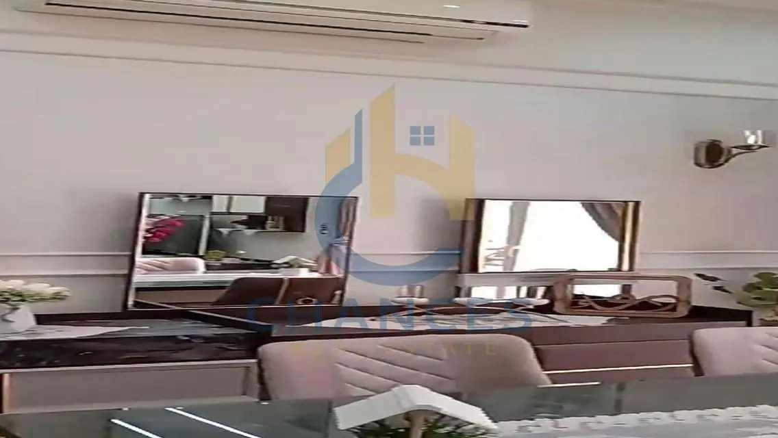 شقة فاخرة للبيع في فرصة عقارية