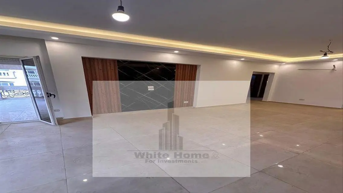 Elegant Home for Sale in Prime Location
