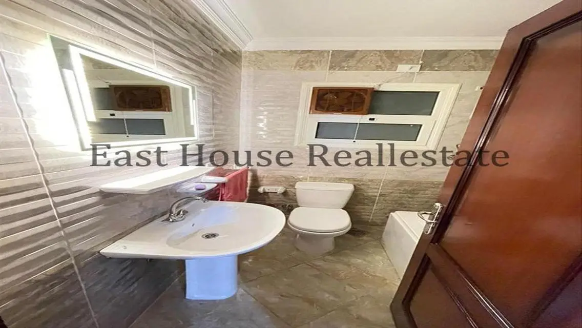 Luxury Apartment in B12 with Central Air Conditioning