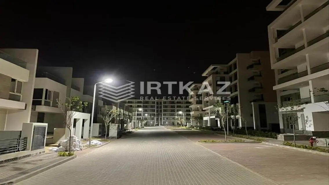 فيلا فاخرة للبيع في منطقة مميزة