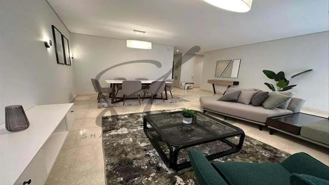 Luxury Home with Private Garden and Pool
