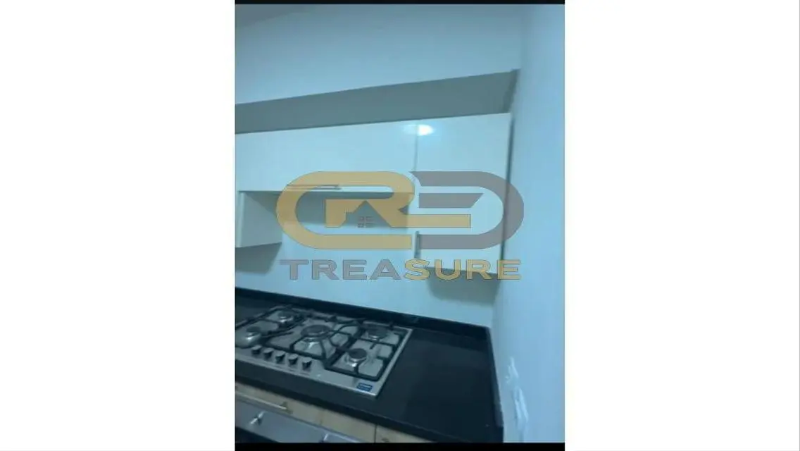 Treasure of 3 Bedroom Apartment for Sale in the Heart of the City
