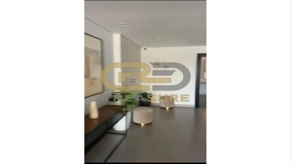 Treasure of 3 Bedroom Apartment for Sale in the Heart of the City