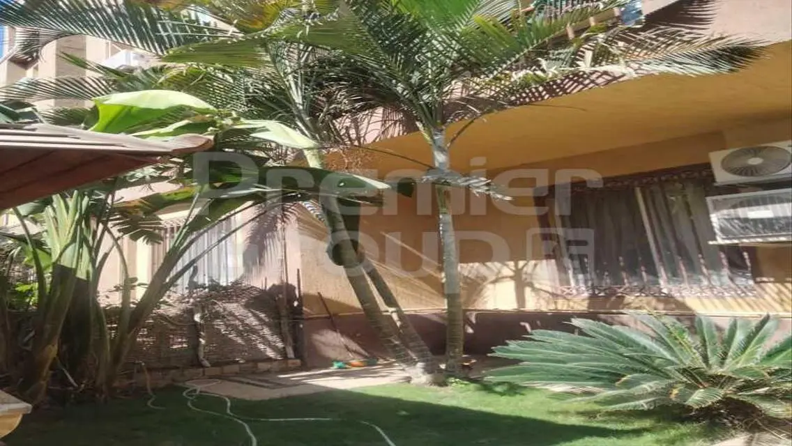 Comfortable Apartment with 90 Square Meters