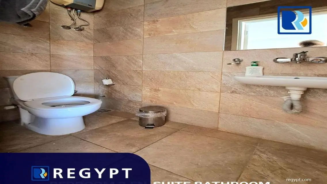 شقة مفروشة للبيع في مصر بسعر مغري