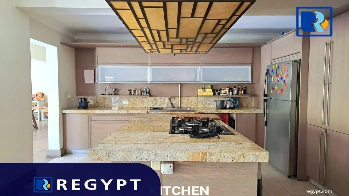 شقة مفروشة للبيع في مصر بسعر مغري