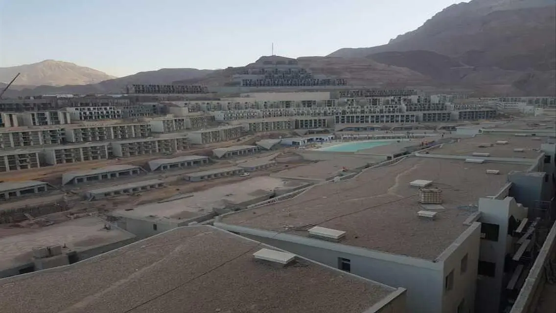 شقة رائعة بإطلالة مميزة على البحر في IL Monte Galala