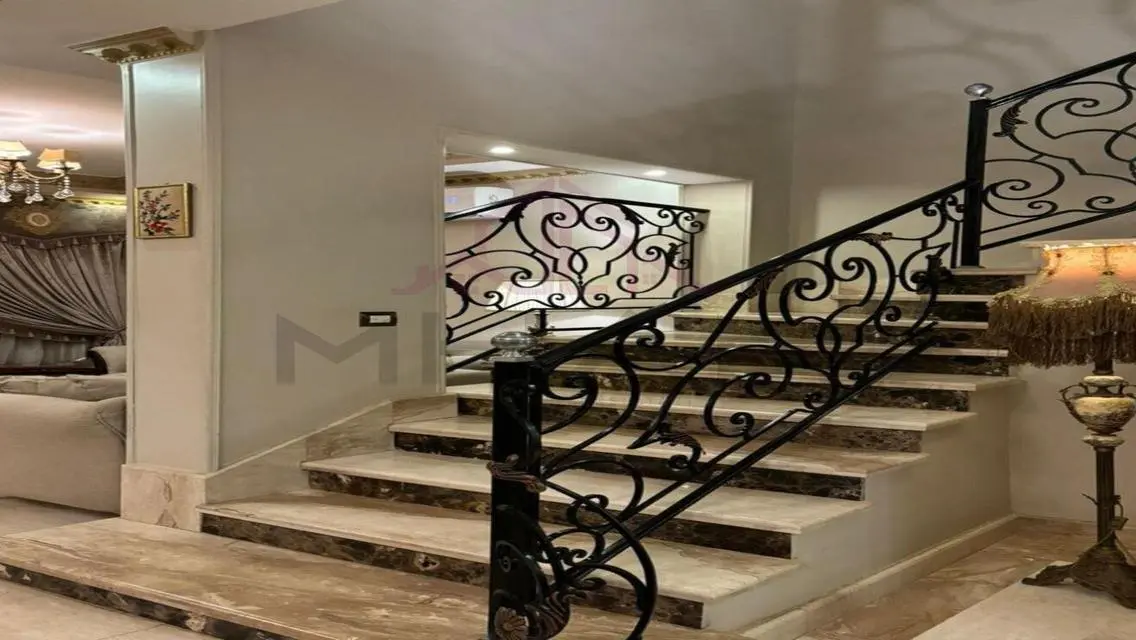 شقة مميزة للبيع بسعر مغري