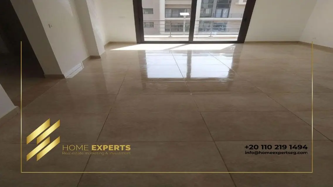 Luxurious Apartment with Prime Location