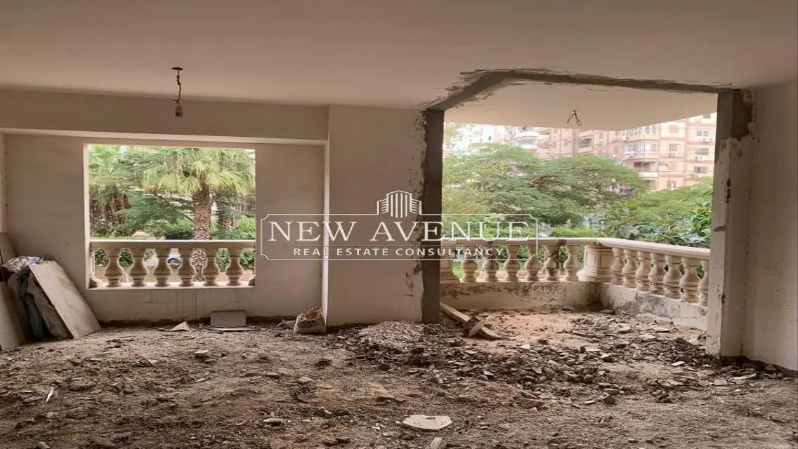 Stunning 400 sqm Apartment Priced at 17,000,000