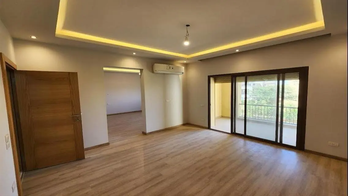 Luxurious Apartment with Modern Amenities for Sophisticated Living