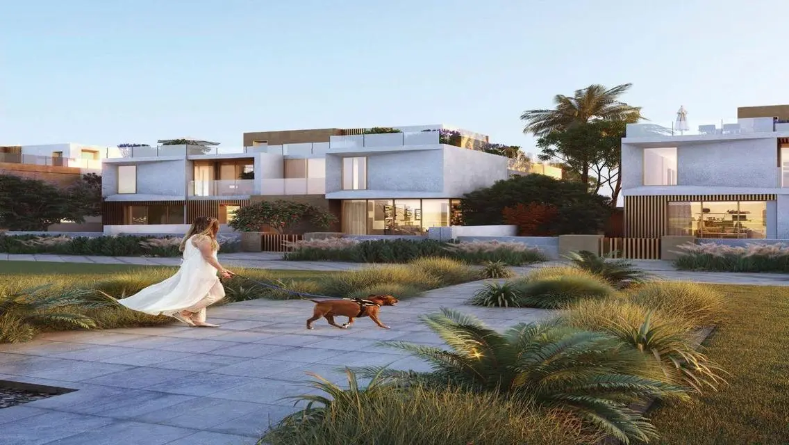 Luxury Apartment with 3 Bedrooms and Amenities
