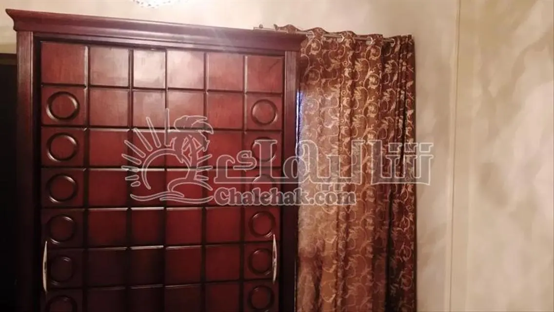 شقة فاخرة بمساحة واسعة مع جميع التسهيلات في قلب المدينة