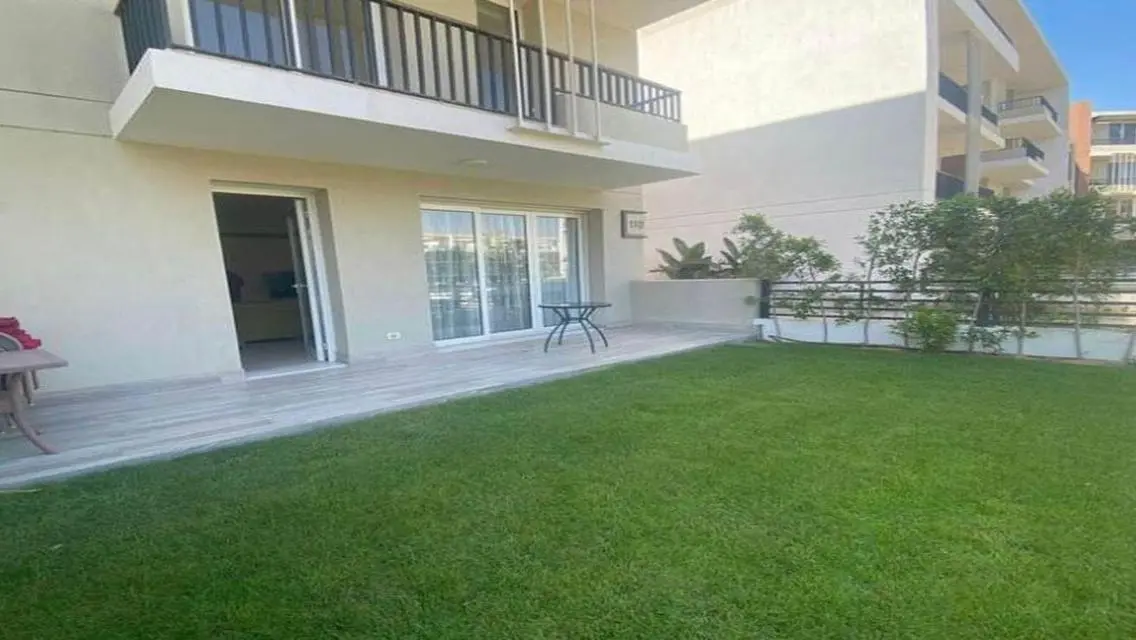 Luxury Apartment for Rent in a Premium Residential Complex - 247 sqm