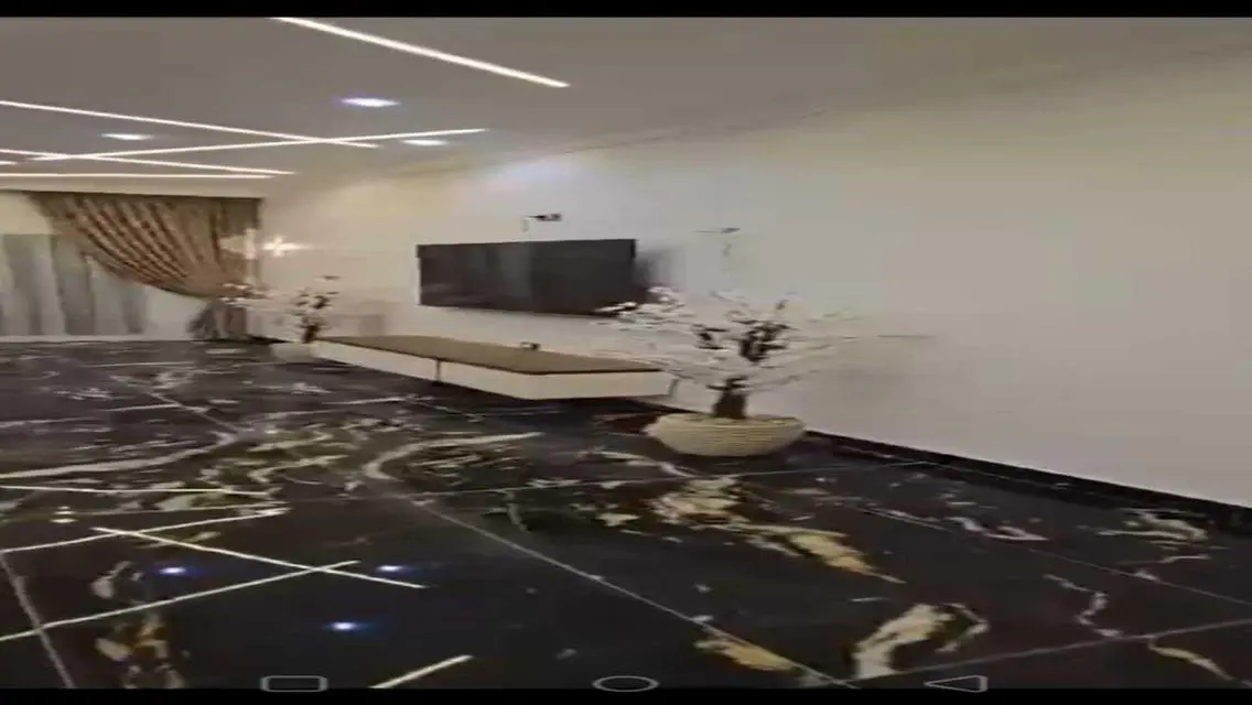 شقة مميزة 3 غرف نوم مع حديقة خاصة ومرافق متميزة