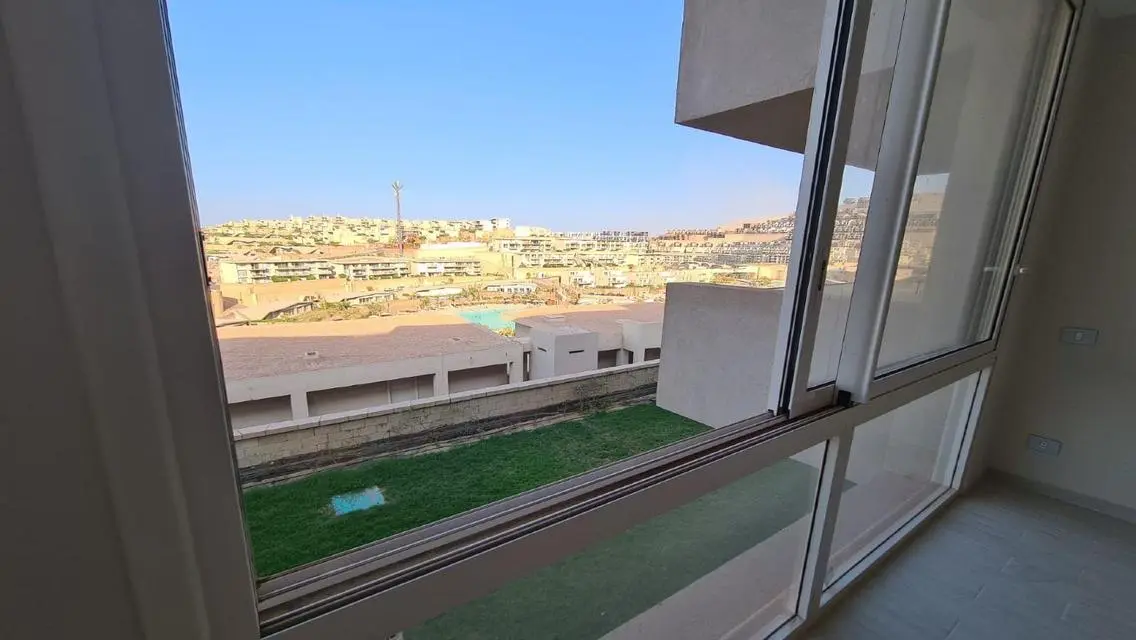 شقة فاخرة بإطلالة ساحرة على البحيرات