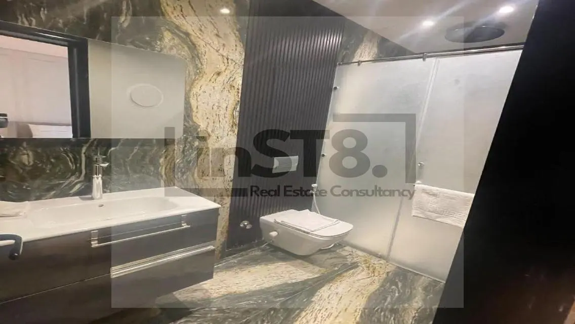 Luxury Villa for Sale with Multiple Rooms and Exceptional Amenities