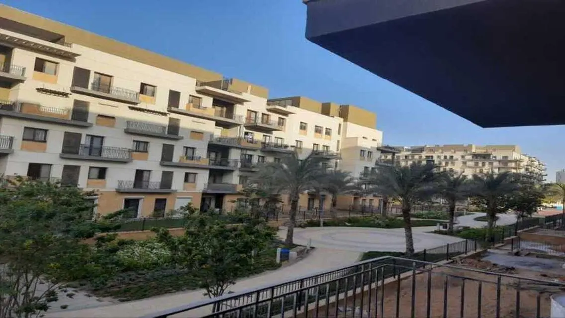 Luxury 3-Bedroom Apartment with 205 Meter Space