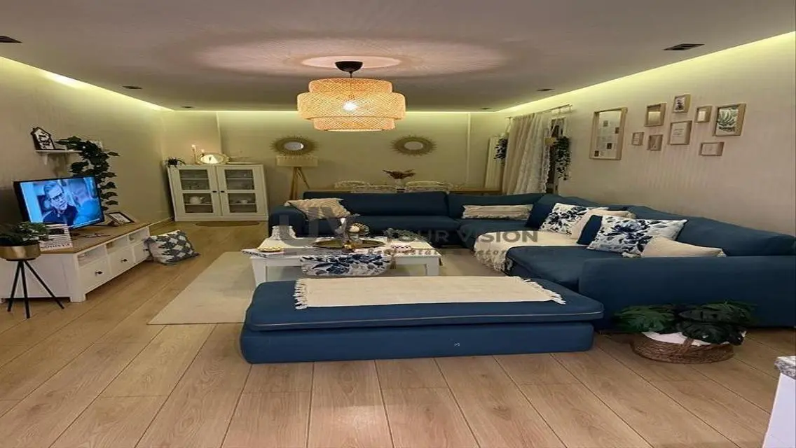 شقة رائعة في B8 - 6,200,000 جنيه