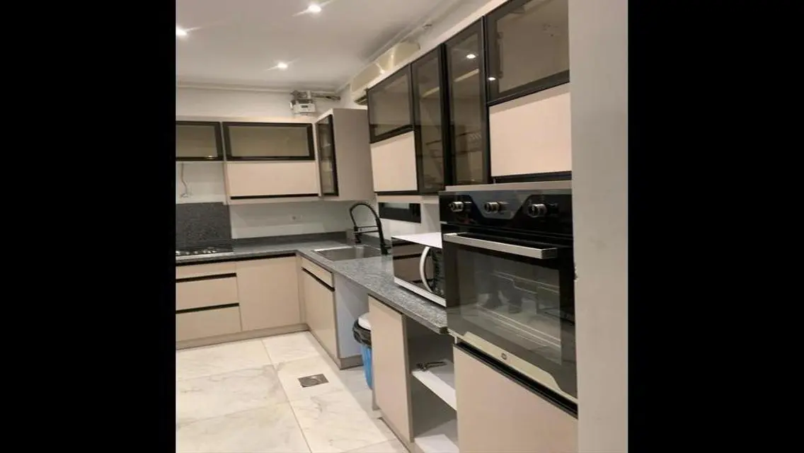 Luxury Apartment Overlooking Lakes for Sale