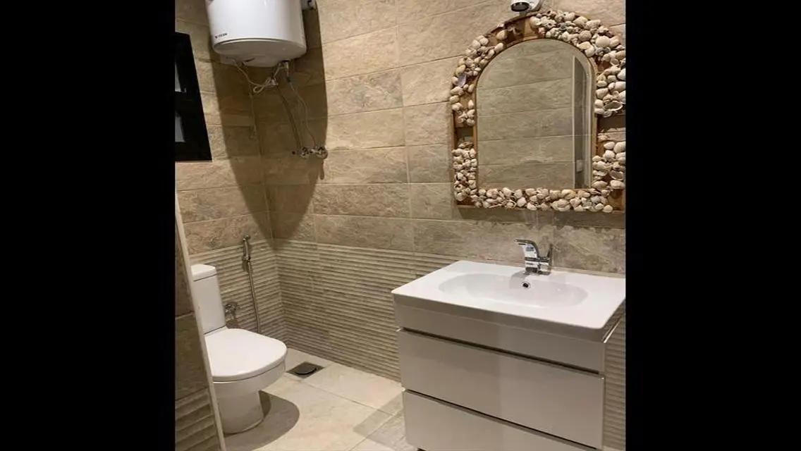 Luxury Apartment Overlooking Lakes for Sale