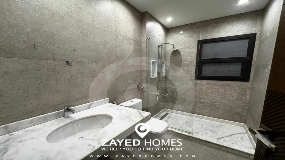 Luxury Apartment 205 sqm in Sodic with Complete Amenities