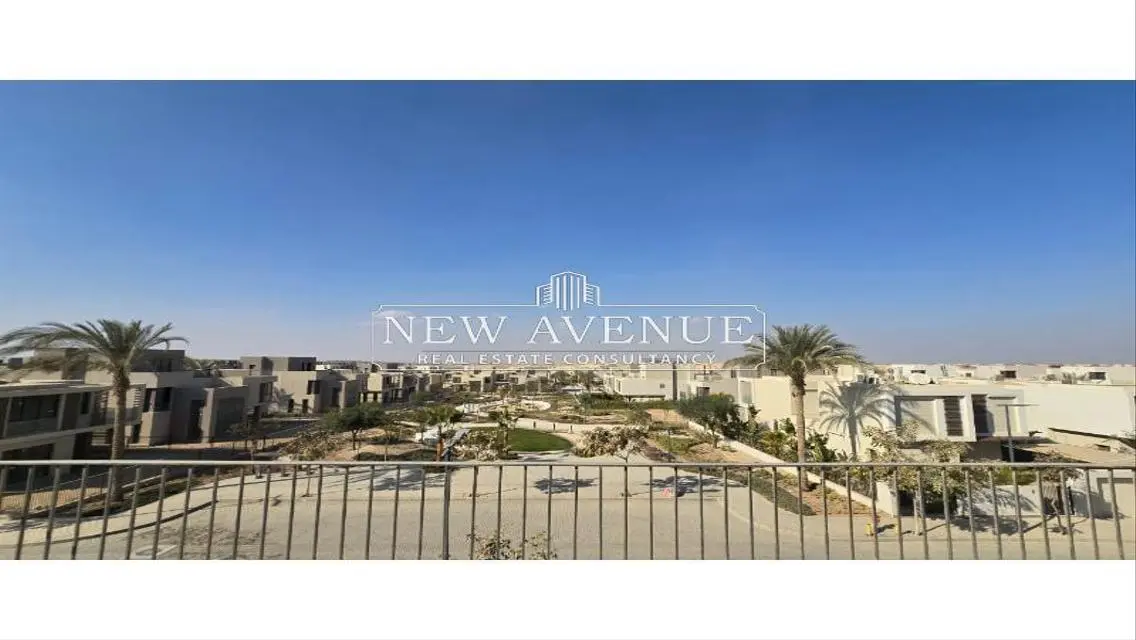 Luxury Apartment with Private Garden in Premium Area