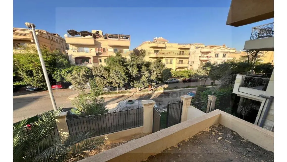 شقة فاخرة للبيع في قلب المدينة