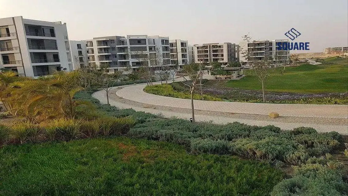 شقة فاخرة في مدينة تاج