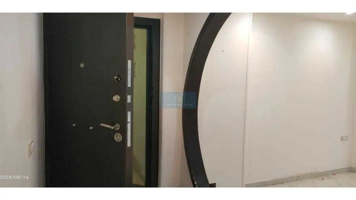 Luxury Apartment for Sale - 400 Square Meters