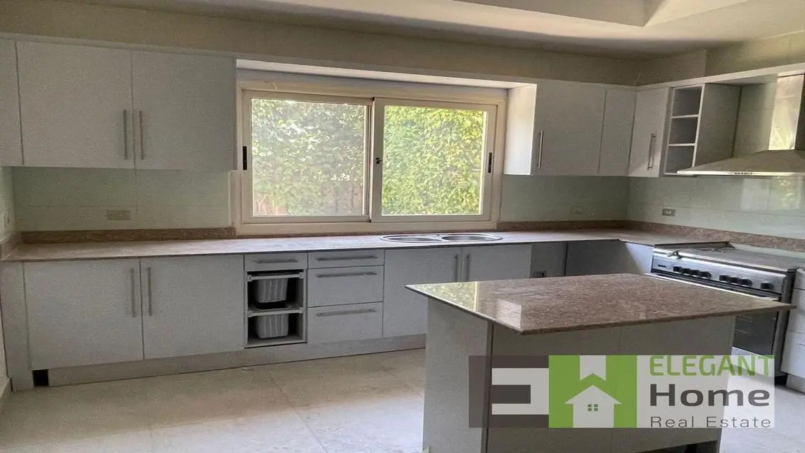 Luxury Apartment with Stunning View for Sale
