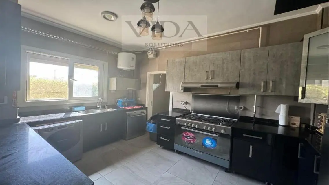 Luxury Villa with 218 Sqm in the Heart of the City