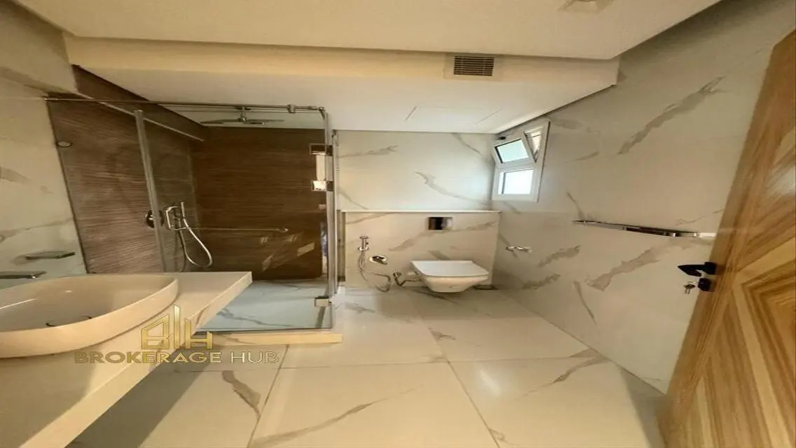Luxury 160 SQM Apartment for Rent in iCity - Nourhan Mountain View