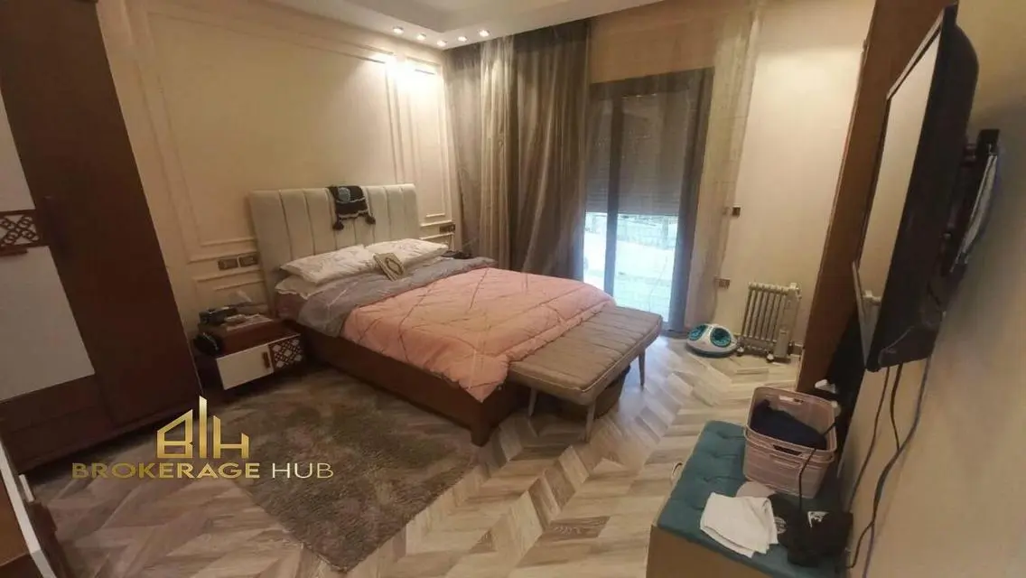 Luxury Apartment for Sale with Stunning Views